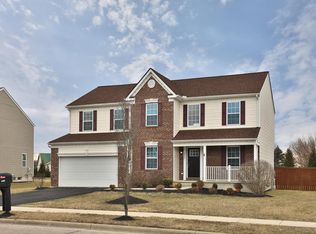 4995 Hickory Grove Cir, Groveport, OH 43125