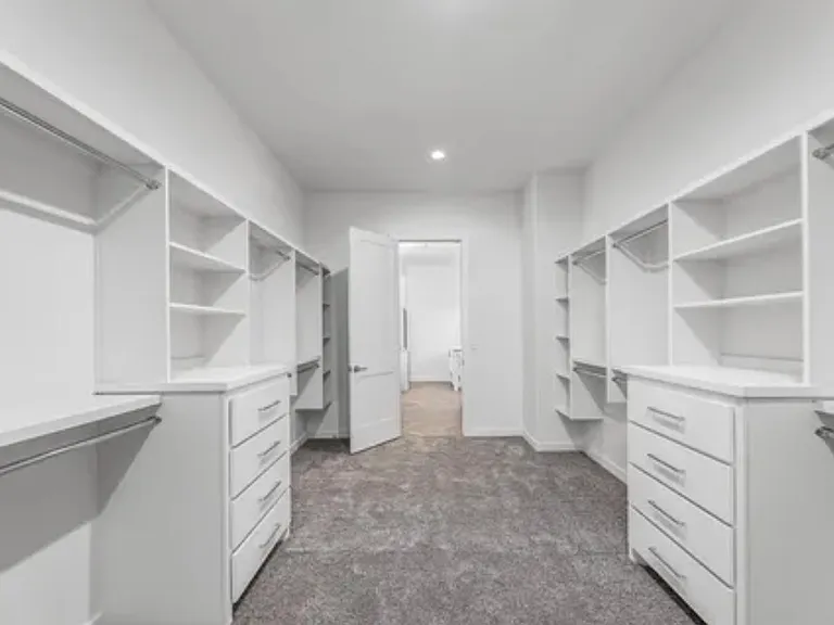 7530 Highland Hills Dr — Photo 38