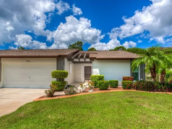 643 Foxwood Blvd, Englewood, FL 34223