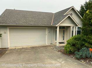 91 Camano Ln, Pt Ludlow, WA 98365