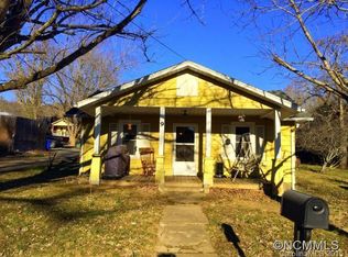 9 Killian Rd, Asheville, NC 28804