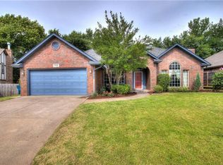 713 Concord Cir, Edmond, OK 73003