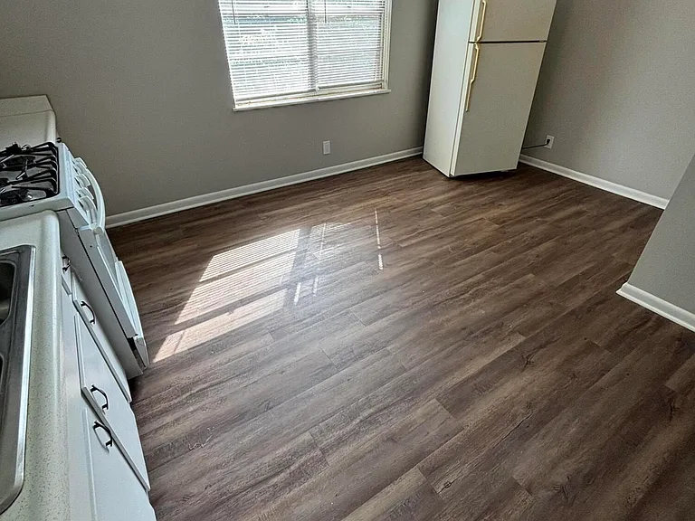 2632 Lindsay Ave #C4 — Photo 9
