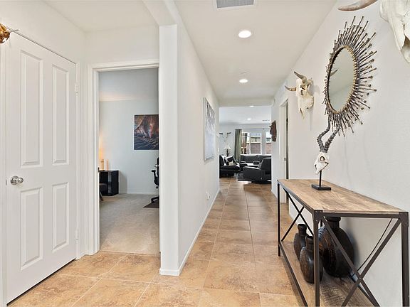 3rd image of 29401 Hazel Ln