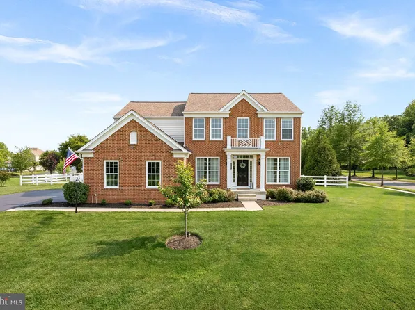 41311 Silverside Dr, Leesburg, VA 20175