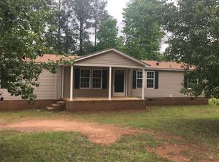 606 Brooks Rd, Saluda, SC 29138