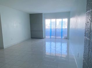400 Kings Point Dr APT 1018, Sunny Isles Beach, FL 33160