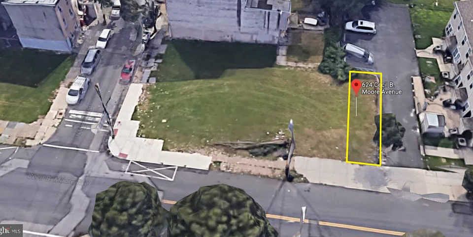 1st image of 624 Cecil B Moore Ave