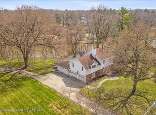 704 N Chipman St, Owosso, MI 48867