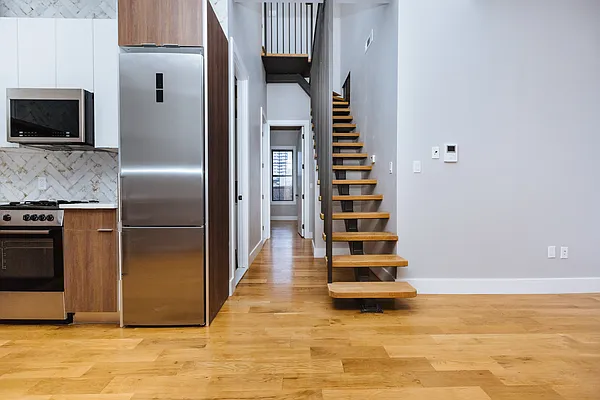 Rented by Nooklyn NYC LLC | media 40