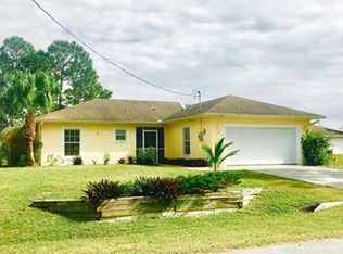 915 Genoa Ave S, Lehigh Acres, FL 33974