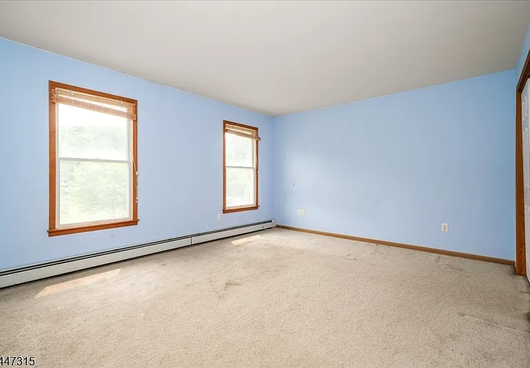 9 Carriage Ln — Photo 32
