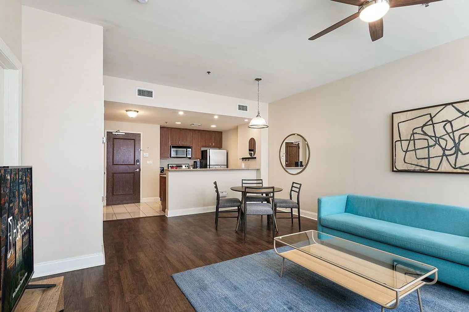 1 bed, 2.0 bath, 430 sqft, $4,167 — Photo 3