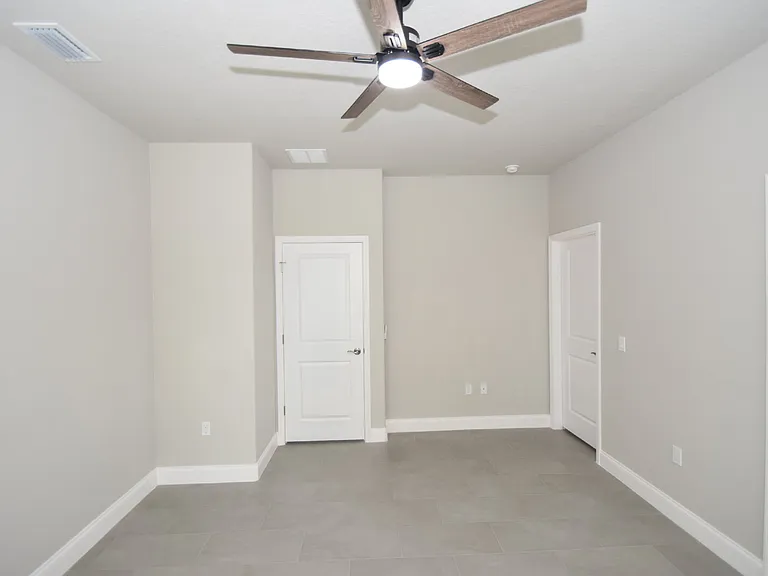 17 Ryapple Ln #B — Photo 15