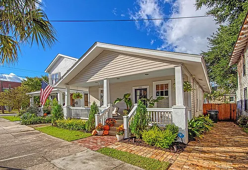 291 President St Photo 1