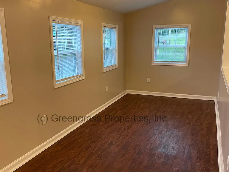 Enclosed porch area