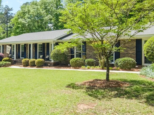 852 Warwick Dr, Macon, GA 31210