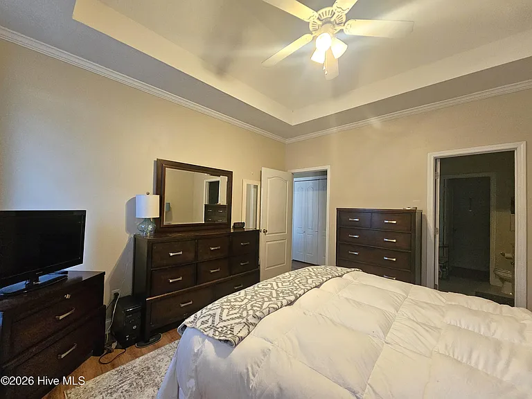 1413 Leigh Ct — Photo 9