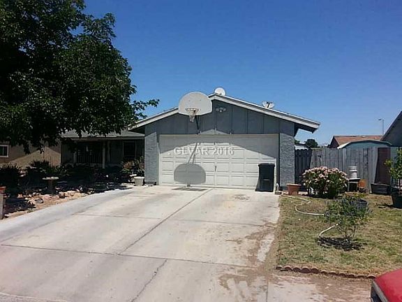 2nd image of 4716 Lakestream Ave