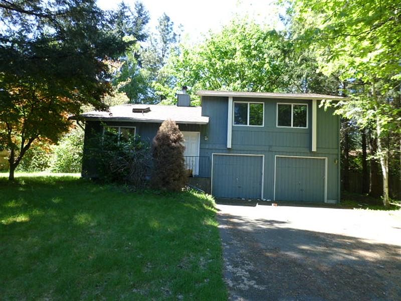 1st image of 2215 Patricia Ct SE