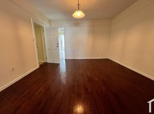 654 E 188th St #2, Bronx, NY 10458