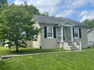 2521 Woodrow Dr, Knoxville, TN 37918