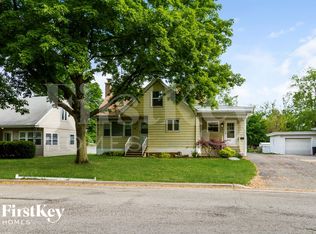 40 2nd St, Downers Grove, IL 60515