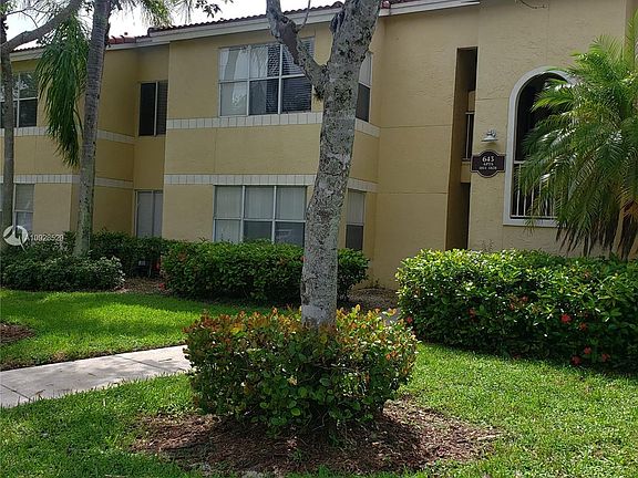 2nd image of 643 Vista Isles Dr APT 1828