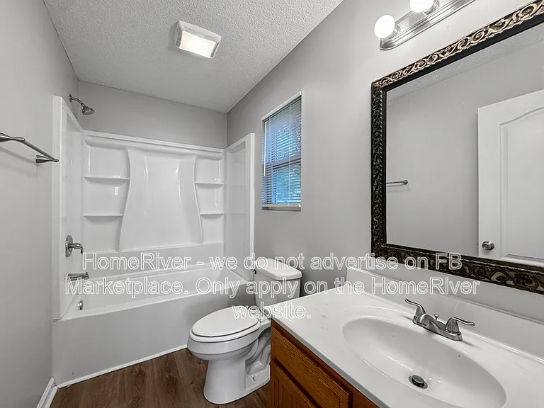 515 Creekview Dr — Photo 12