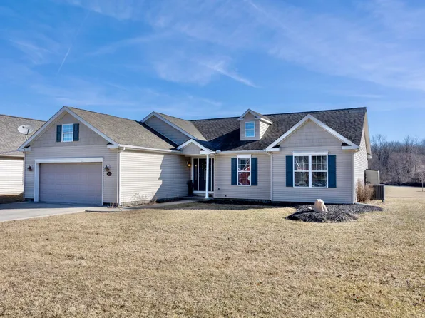 11088 Peach Ln, Belle Center, OH 43310