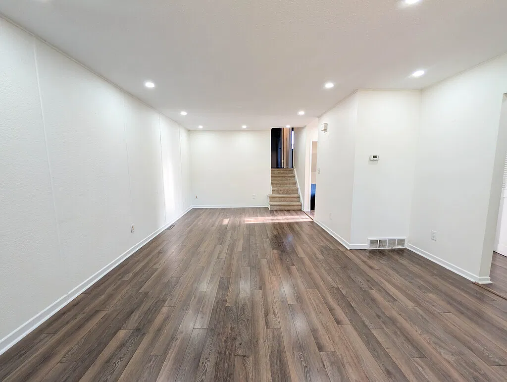 6568 Harmony Ave — Photo 3