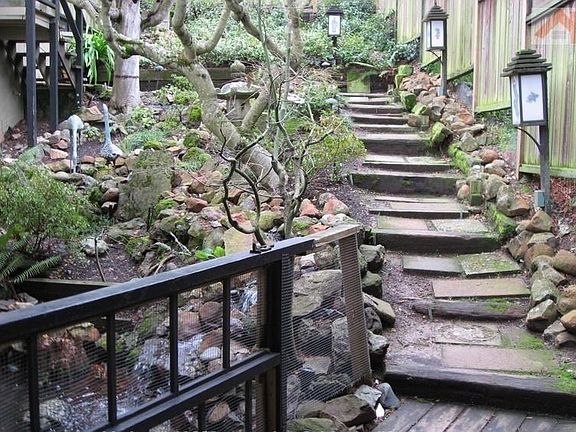Front steps leading into house