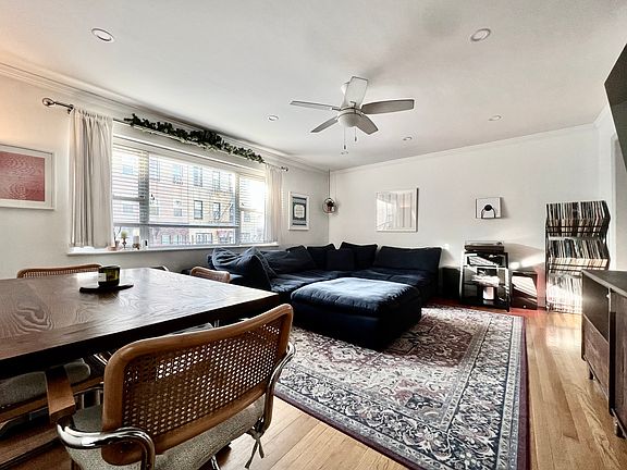 4th image of 92 Newell St #2A