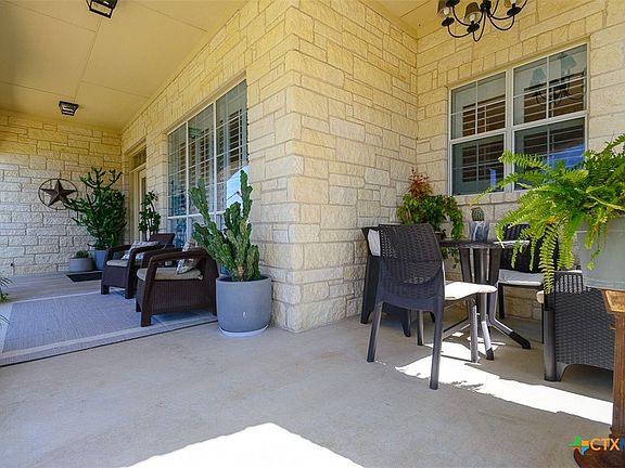 4th image of 211 Coleton Dr