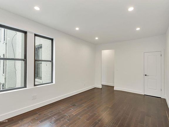 2nd image of 2206 38th St APT 2F