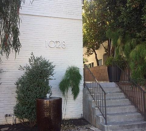 2nd image of 1028 Euclid St APT 10