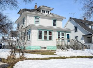 1121 8th Ave N, Fargo, ND 58102