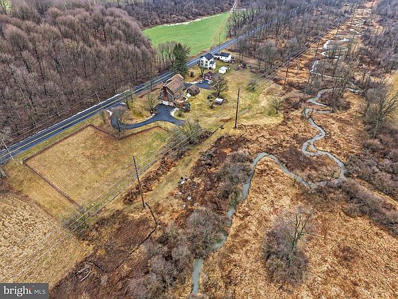 3rd image of 8849 Kistler Valley Rd
