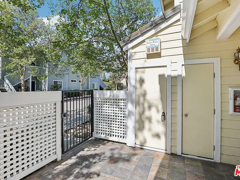 1706 Bevin Brook Dr — Photo 24