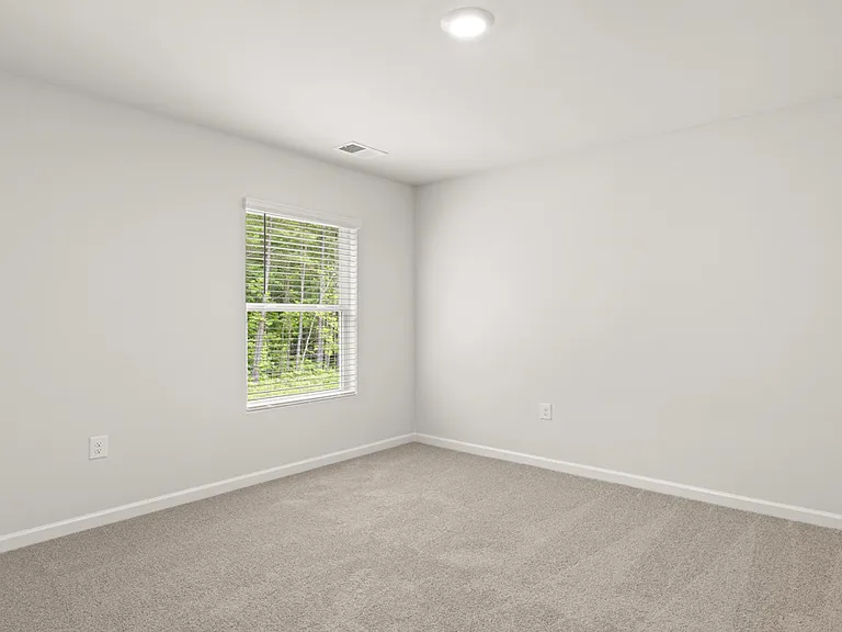 98 Babcock Dr NE — Photo 19