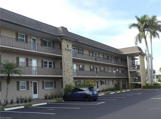 5467 Rattlesnake Hammock Rd APT 106C, Naples, FL 34113