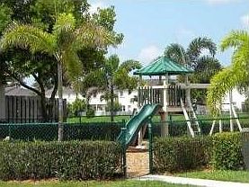 5th image of 14039 SW 120th Ct