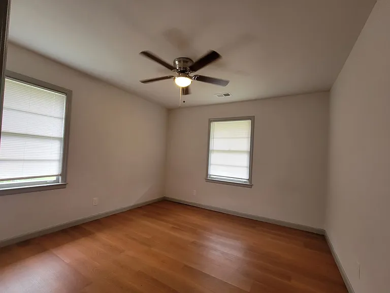 5256 Eubanks Dr — Photo 7