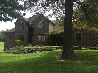 1084 N Forest Oak, Henderson, KY 42420