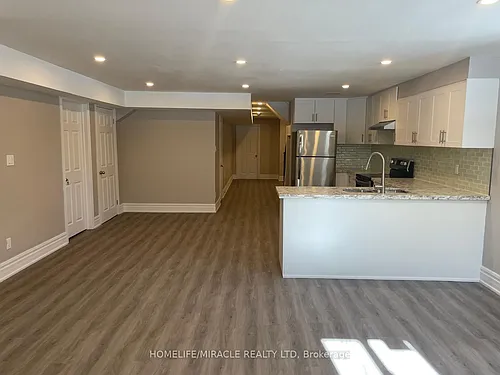 22 Boone Cres Photo 1