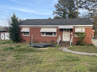 103 Dewey St SW, Wilson, NC 27893