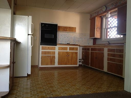 5th image of 204 W Park Ave