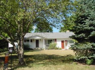 3331 Ridgehill W, Alliance, OH 44601