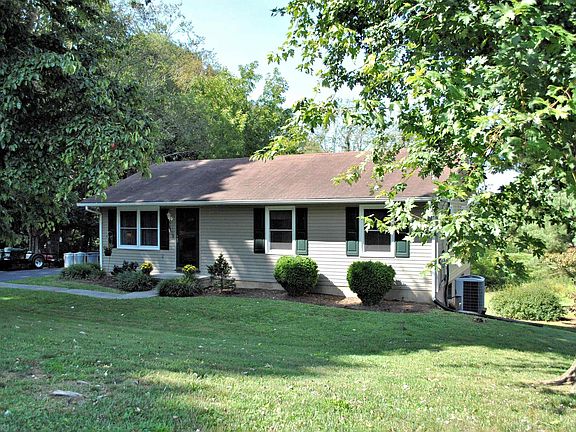 2nd image of 2273 Viewland Cir