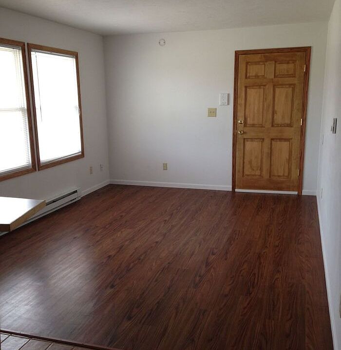 1st image of 1385 Leisure Ln #81